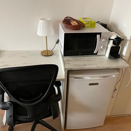Exclusive Private Apartment By Warilco - Pleyel 25 M2 - A 1 Minute De La Station Metro Carrefour Pleyel Сен-Дені Екстер'єр фото