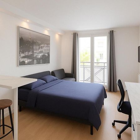 Exclusive Private Apartment By Warilco - Pleyel 25 M2 - A 1 Minute De La Station Metro Carrefour Pleyel Сен-Дені Екстер'єр фото